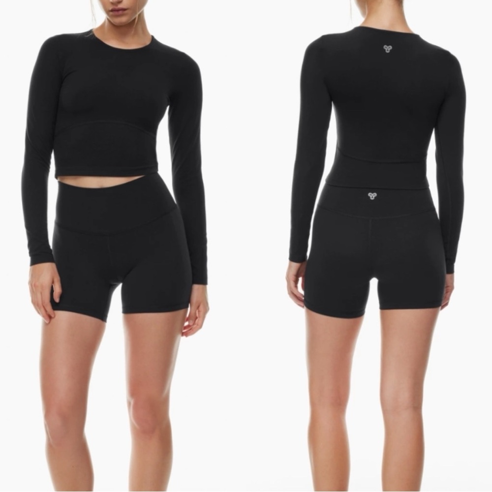 ARITZIA Tnaction Black Long Sleeve Top Shirt